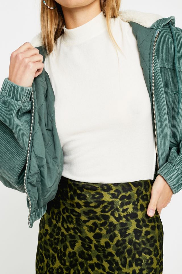 UO Sage Corduroy + Chaqueta de cultivo con capucha Borg #4