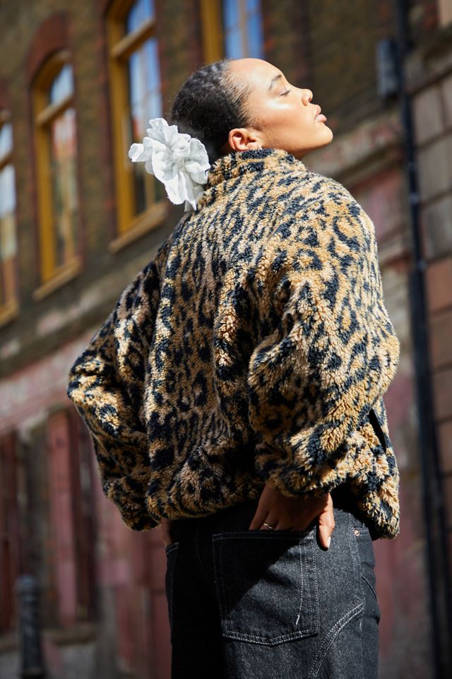 BDG Felpa Leopardata Verde Oliva #9