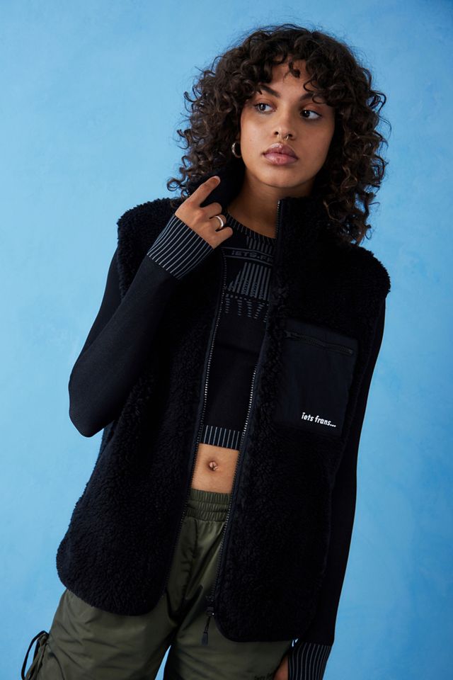 iets frans... Black Fleece Gilet | Urban Outfitters UK