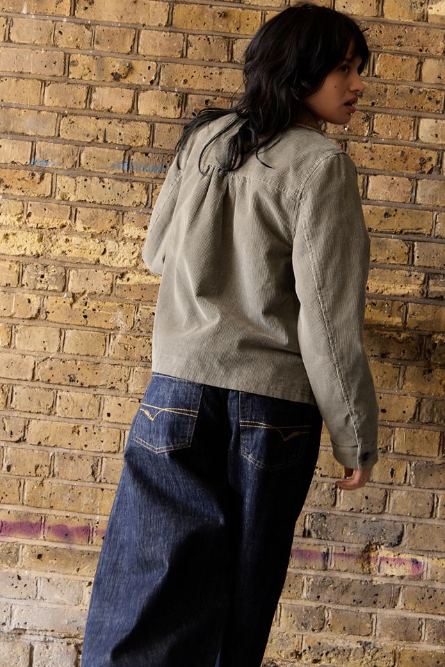 Abrigo de Pana BDG #4