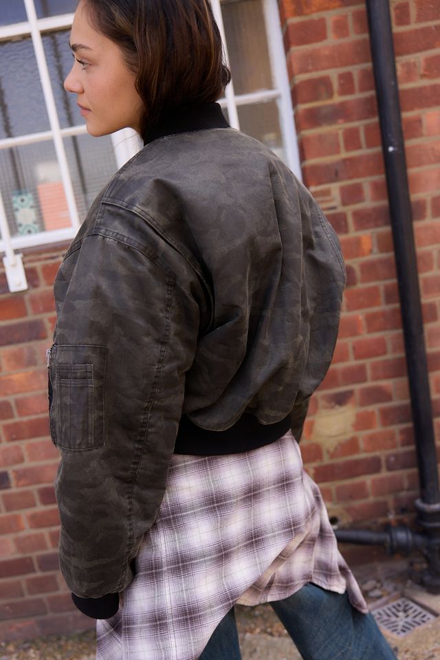 BDG Camo Wachs Bomberjacke #4