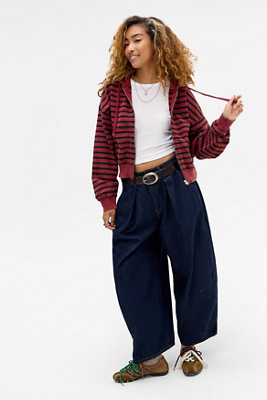 Sweat à capuche rayé facile en taille: XS - BDG - Modalova