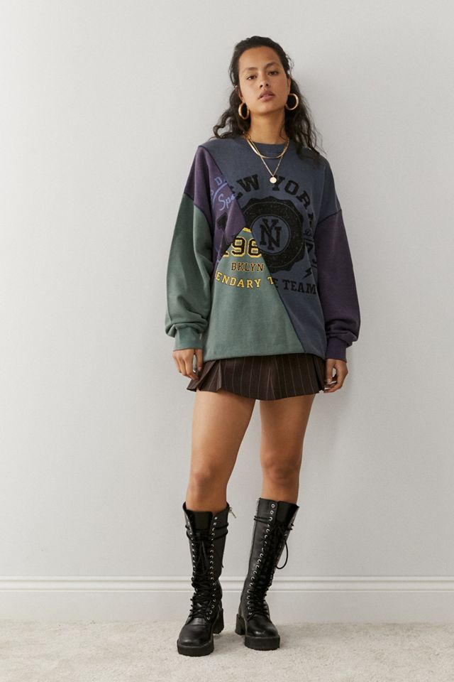 UO – College-Sweatshirt im Patchwork-Stil #2