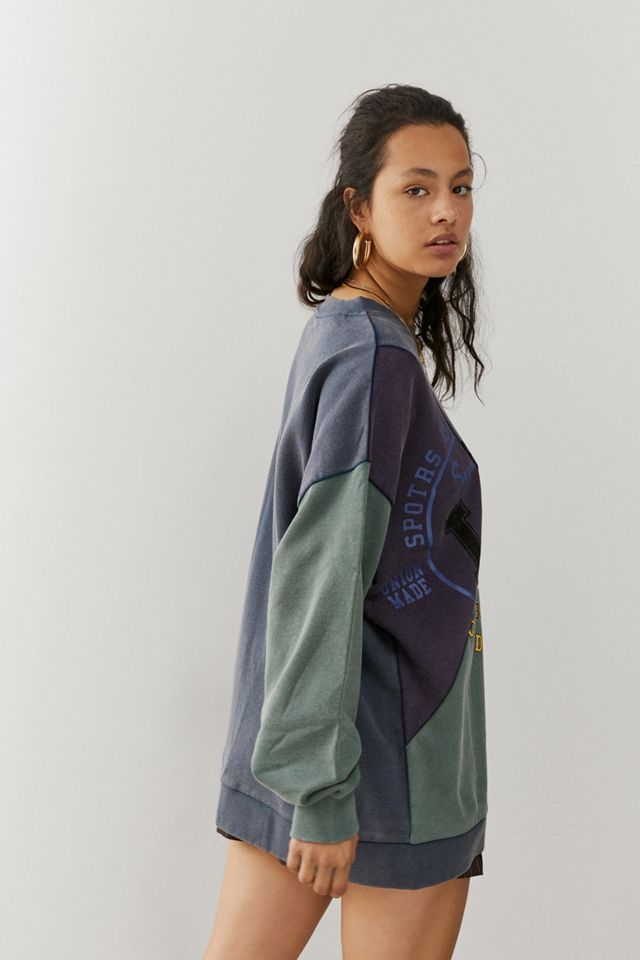 UO – College-Sweatshirt im Patchwork-Stil #3