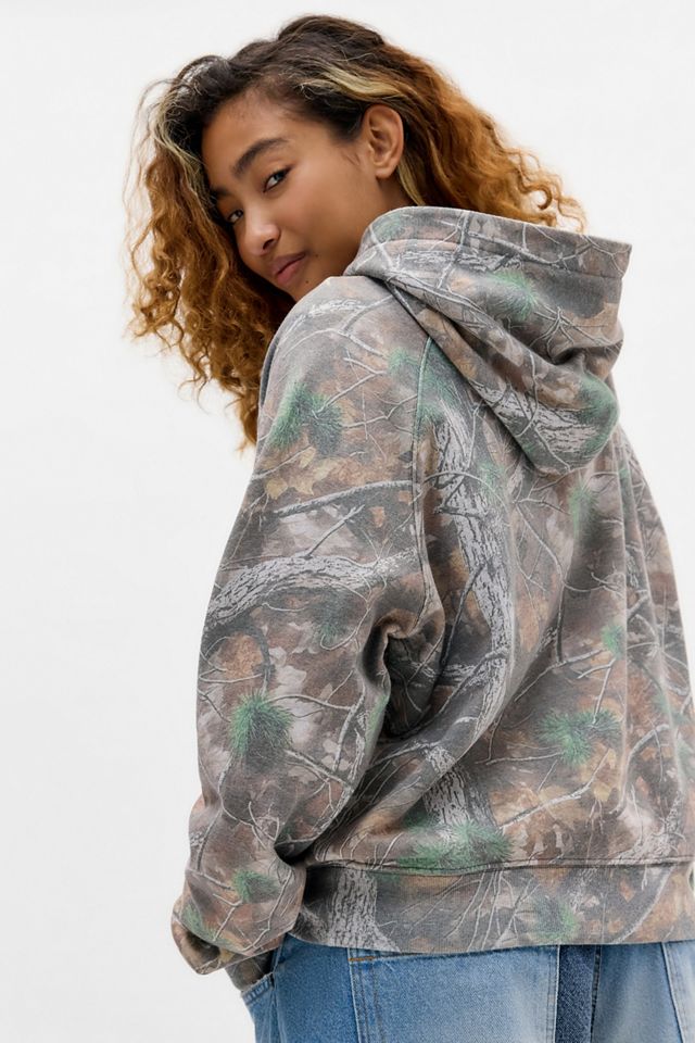 BDG Camo Raglan Hoodie #3