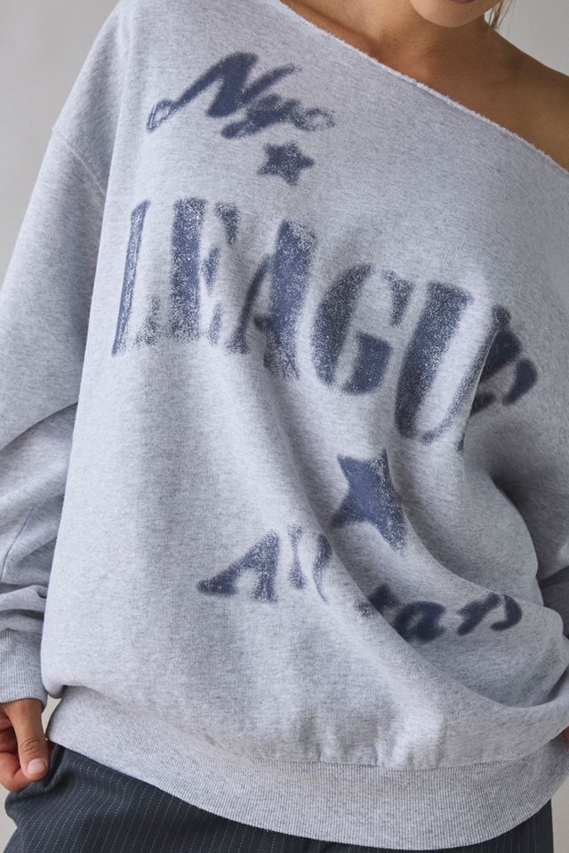 UO NYC Stempel Schulterfrei Sweatshirt #1