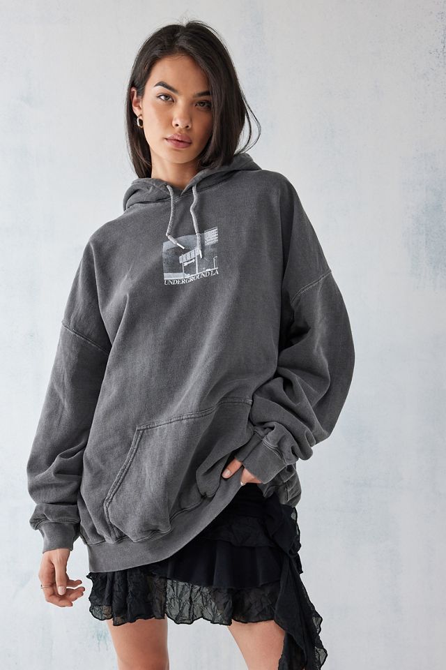 Robe à capuche monochrome UO Underground #1