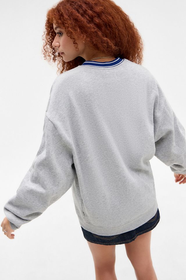 UO BDG Vinny V-Ausschnitt Sweatshirt #3