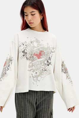T-shirt graphique style skate UO cœur grunge gaufré