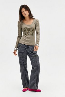Camiseta Relajada con Cuello Redondo 98 BDG