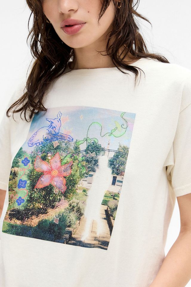 UO Sheet Magazine Seek Happy Days T-Shirt #2