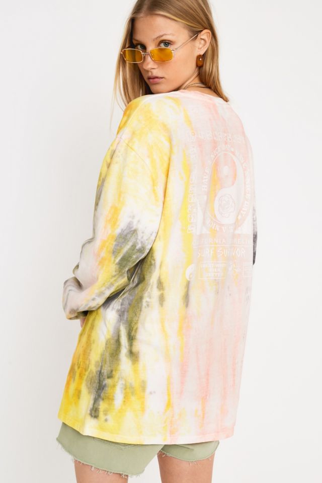 UO Nice Day Tie-Dye Long-Sleeve Skate T-Shirt | Urban Outfitters UK