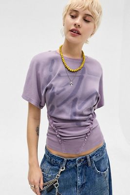 algo francés... Camiseta Gráfica Fruncida