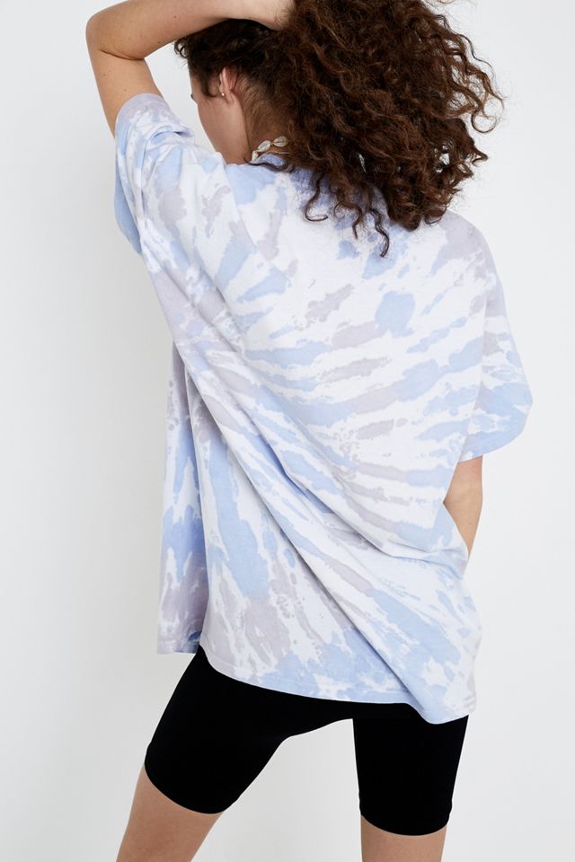 Urban Outfitters – Oversized-T-Shirt „Golden Dawn“ in Batikoptik #1
