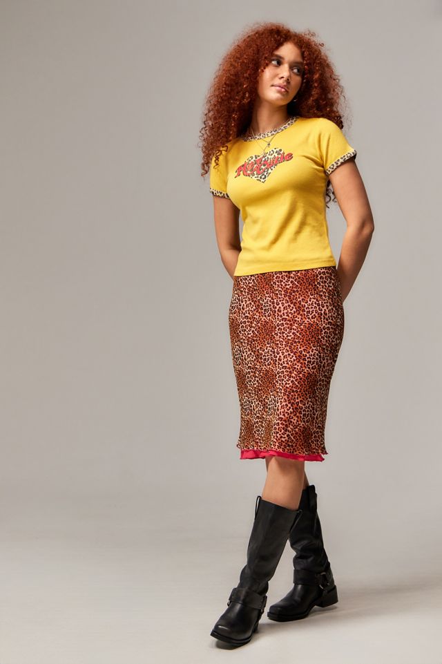 hey-cutie-t-shirt-urban-outfitters-uk