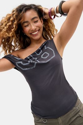 UO Fia Top Tagliato