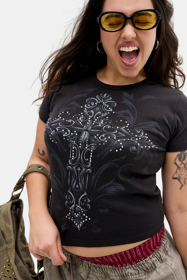 T-shirt court UO Black Diamanté Cross #4