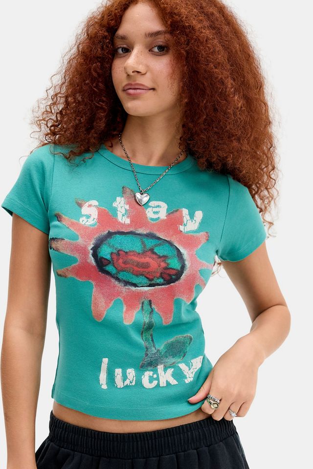 UO Stay Lucky Grafik Baby-T-Shirt #2