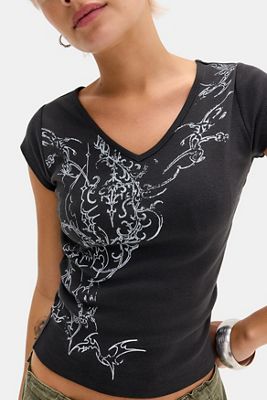 Camiseta Baby con Cuello en V Grunge Tattoo UO