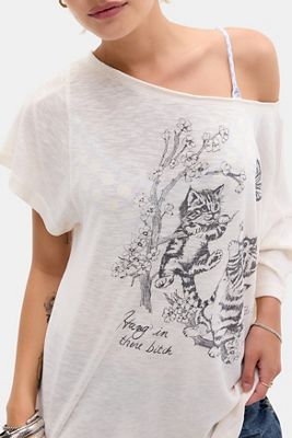 Kimchi Blue Courtney Cat Schulterfreies T-Shirt
