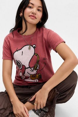 Camiseta Holgada UO Snoopy con Saxofón