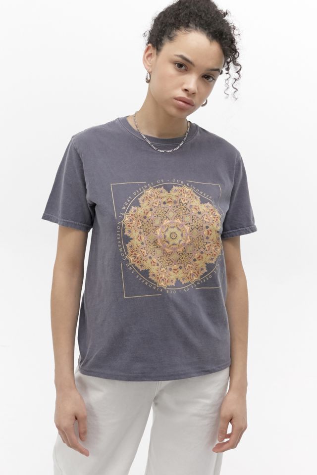 UO Geo T-Shirt | Urban Outfitters UK