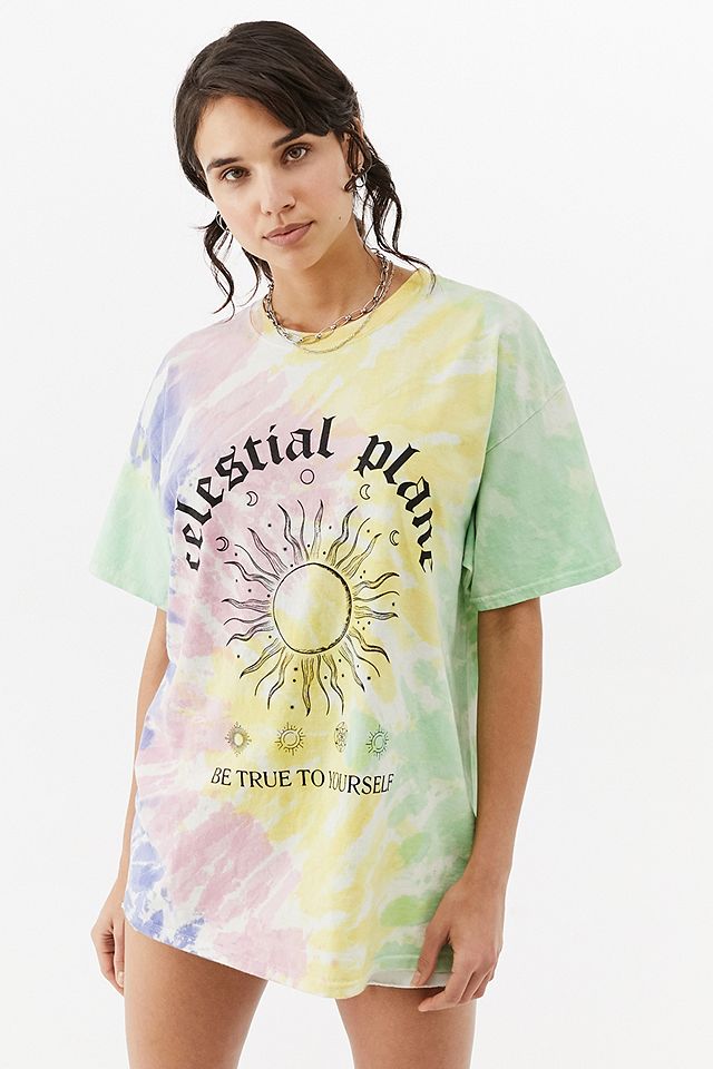 UO Celestial Tie-Dye Dad T-Shirt | Urban Outfitters UK
