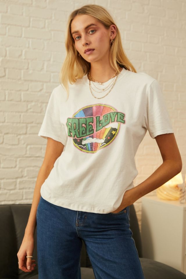 UO White Free Love T-Shirt | Urban Outfitters UK