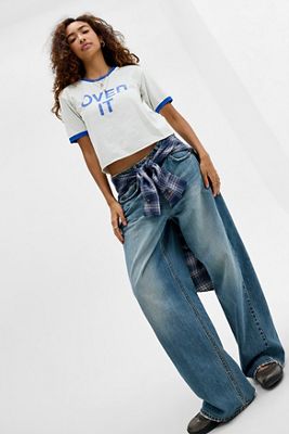 T-shirt Baby Ringer con Slogan BDG