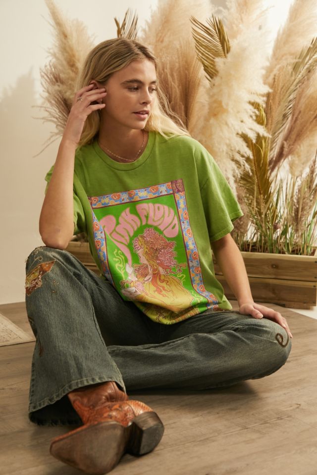 Pink floyd deals shirt urban outfitters