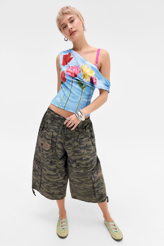 Top UO Fia Tulip a Spalle Scoperte #1