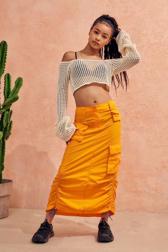 Orange cargo clearance skirt