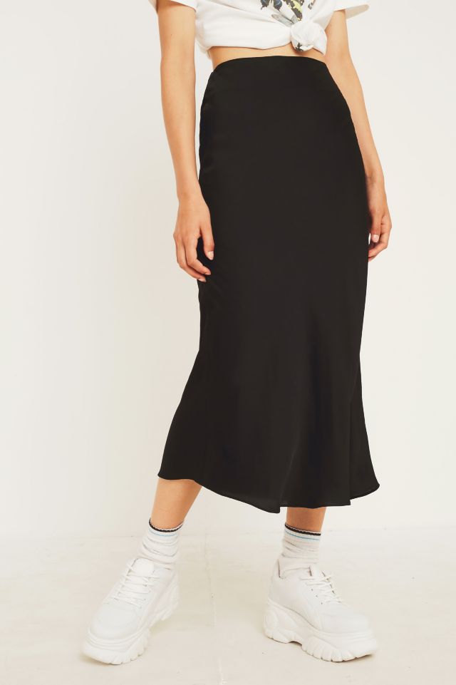 Silk skirt 2025 urban outfitters