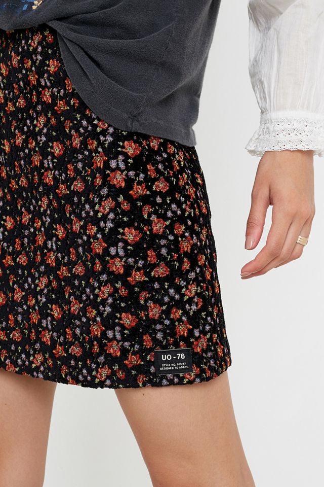 UO - Mini-jupe en jacquard à fleurs #1