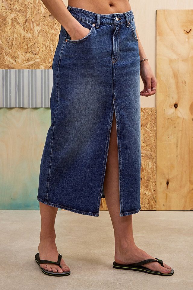 BDG Mid-Wash Split Front Midi Skirt | Urban Outfitters UK