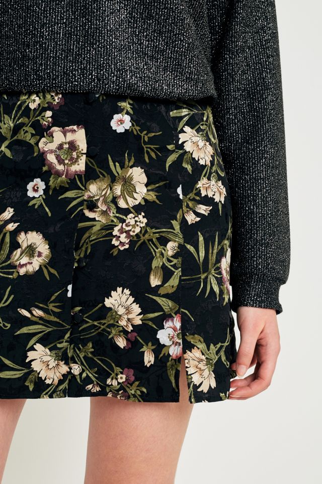 【INCHANT ME】Jacquard Flower Mini Skirt Aria Floral Jacquard Mini Skirt – Endless Rose