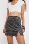 UO Daisy Print Velvet Pelmet Mini Skirt | Urban Outfitters UK