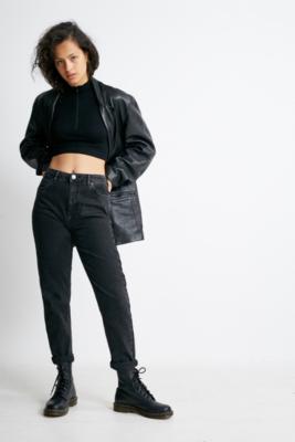 black mom jeans urban outfitters