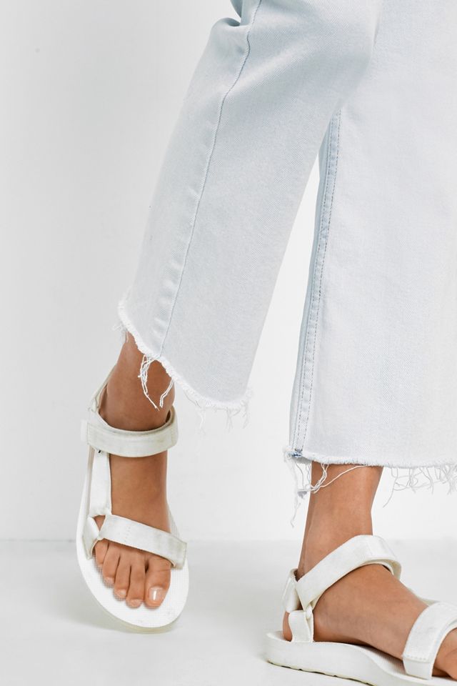 BDG Kick Flare Super Bleach High-Rise Cropped Jeans #5
