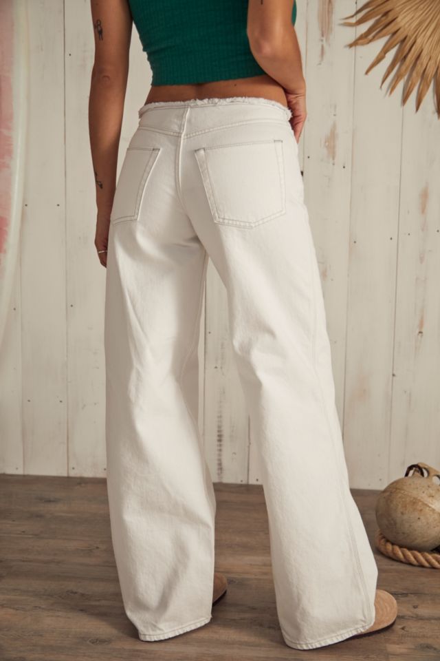 Urban outfitters clearance white jeans