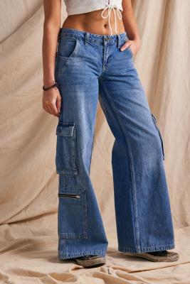 BDG Slouchy Low-Rise Cargo Jeans - Blue 30W 30L at Urban Outfitters