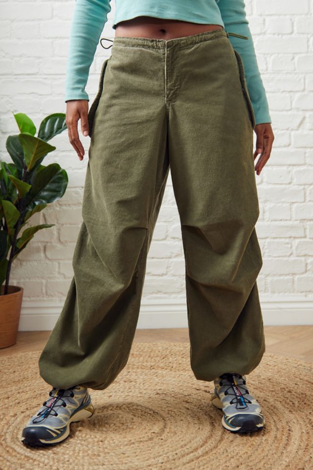 BDG High-Waisted Baggy Corduroy Pant