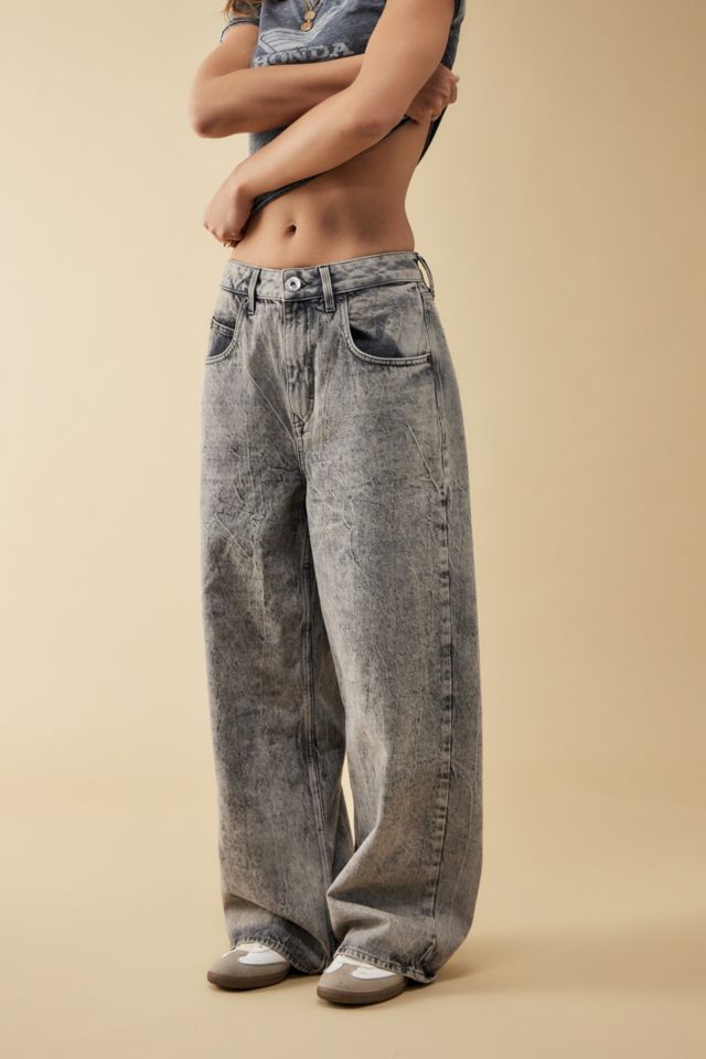 BDG Acid Grey Tint Jaya Loose Boyfriend Jeans | Urban Outfitters UK