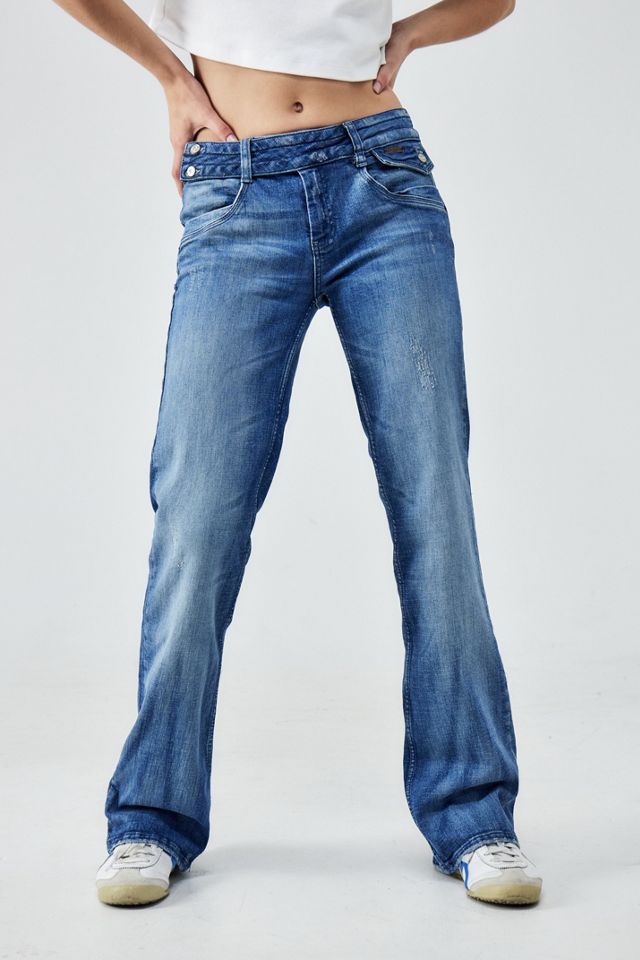 BDG Mally Bootcut Jeans 