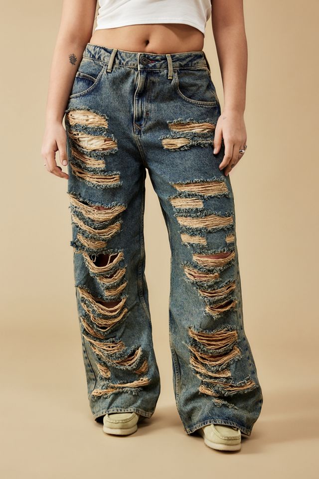 Urban outfitters 2024 distressed jeans