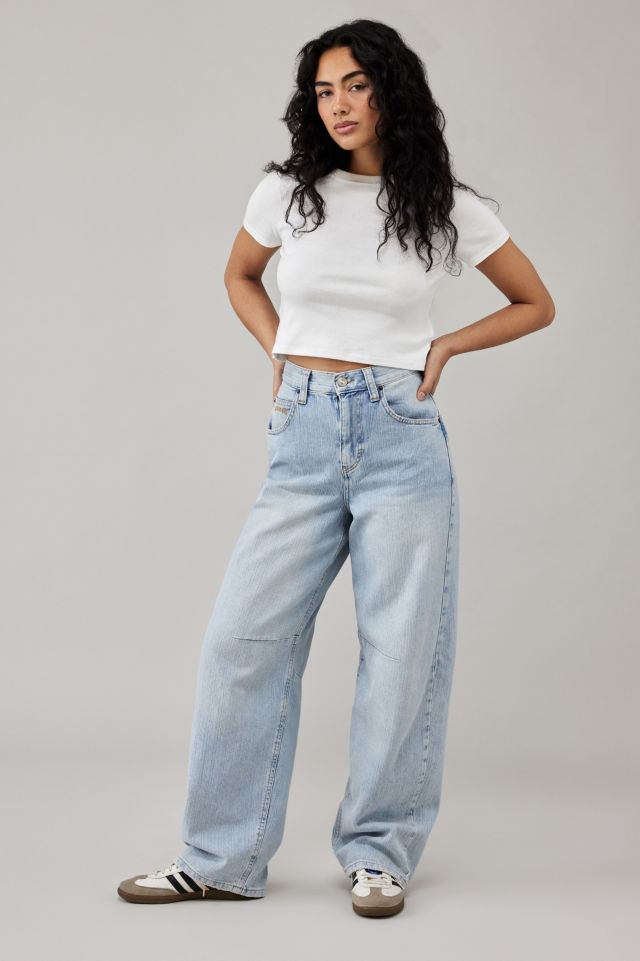 BDG Logan Boyfriend Light Blue Jeans | Urban Outfitters UK