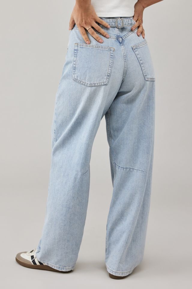 BDG Logan Boyfriend Light Blue Jeans | Urban Outfitters UK