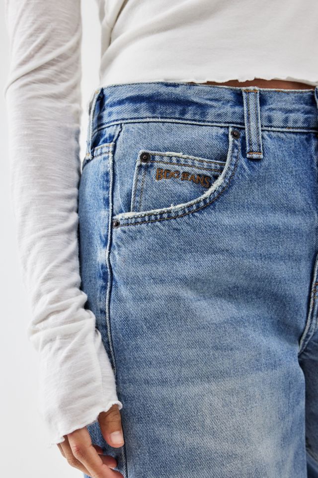 BDG Logan Boyfriend Fresh Blue Jeans | Urban Outfitters UK