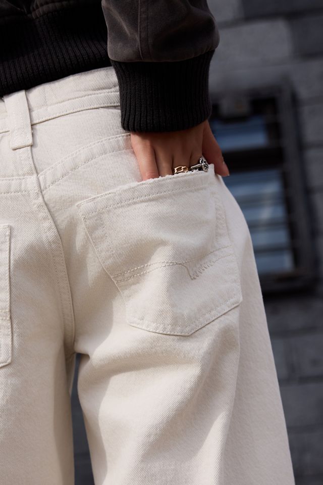 BDG Kayla Lowrider Jeans #4