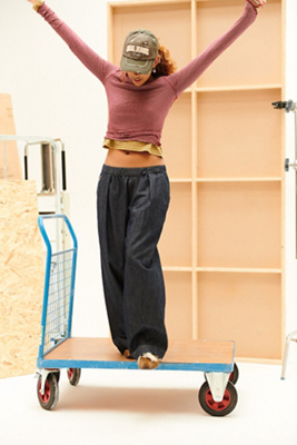 Bobbi Rinse Baggy Cocoon Trousers - XS at Urban Outfitters - BDG - Modalova